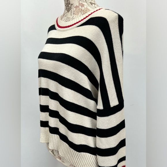 MADISON Beige with black and red stripe crew neck sweater size L - Picture 5 of 13